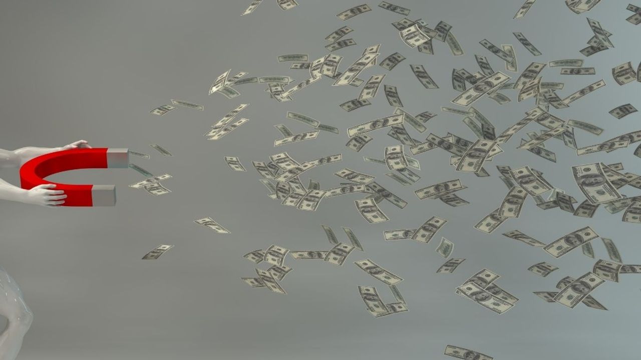 Ucuz, Hızlı ve Akıllı: Yatırımlarınızı Robo-Danışmana Emanet Edin!