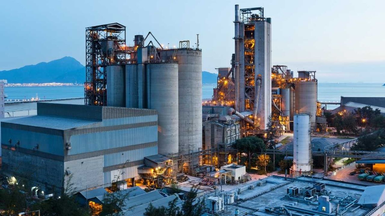 İstanbul sanayisi Anadolu'ya taşınıyor! Bakan Kurum ayrıntıları paylaştı