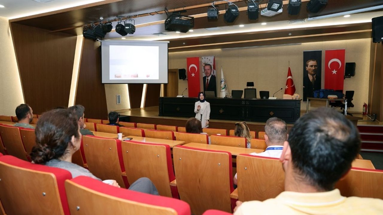Talas Belediyesi'nden personellere ilk yardım eğitimi!