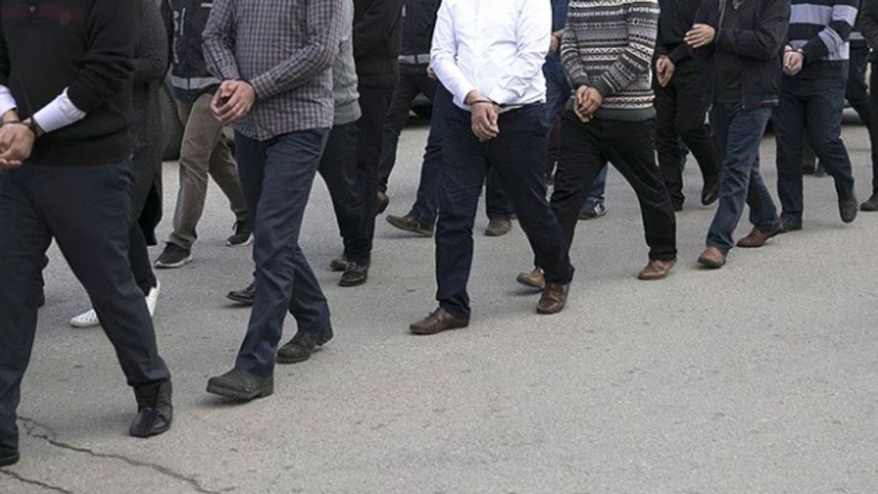 Türk Silahlı Kuvvetlerinde büyük FETÖ yapılanması: Çok sayıda gözaltı var!