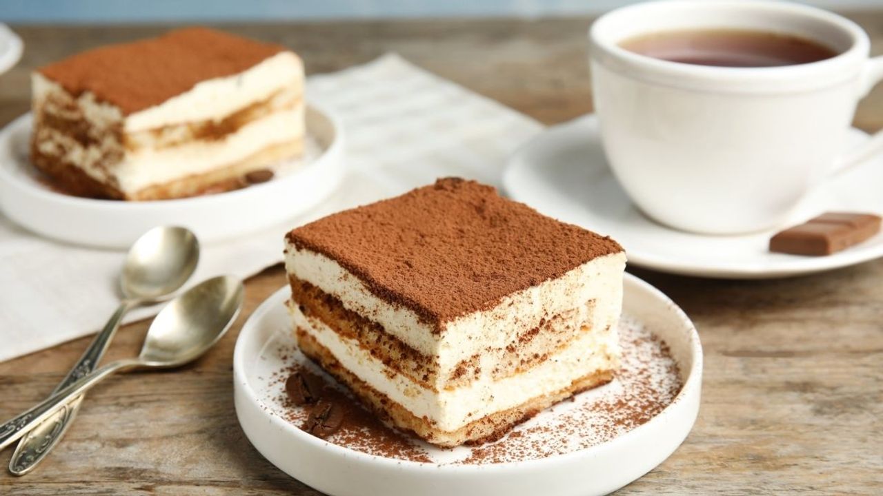 Fakir Tiramisu: Kakaolu bisküvi ile nasıl yapılır