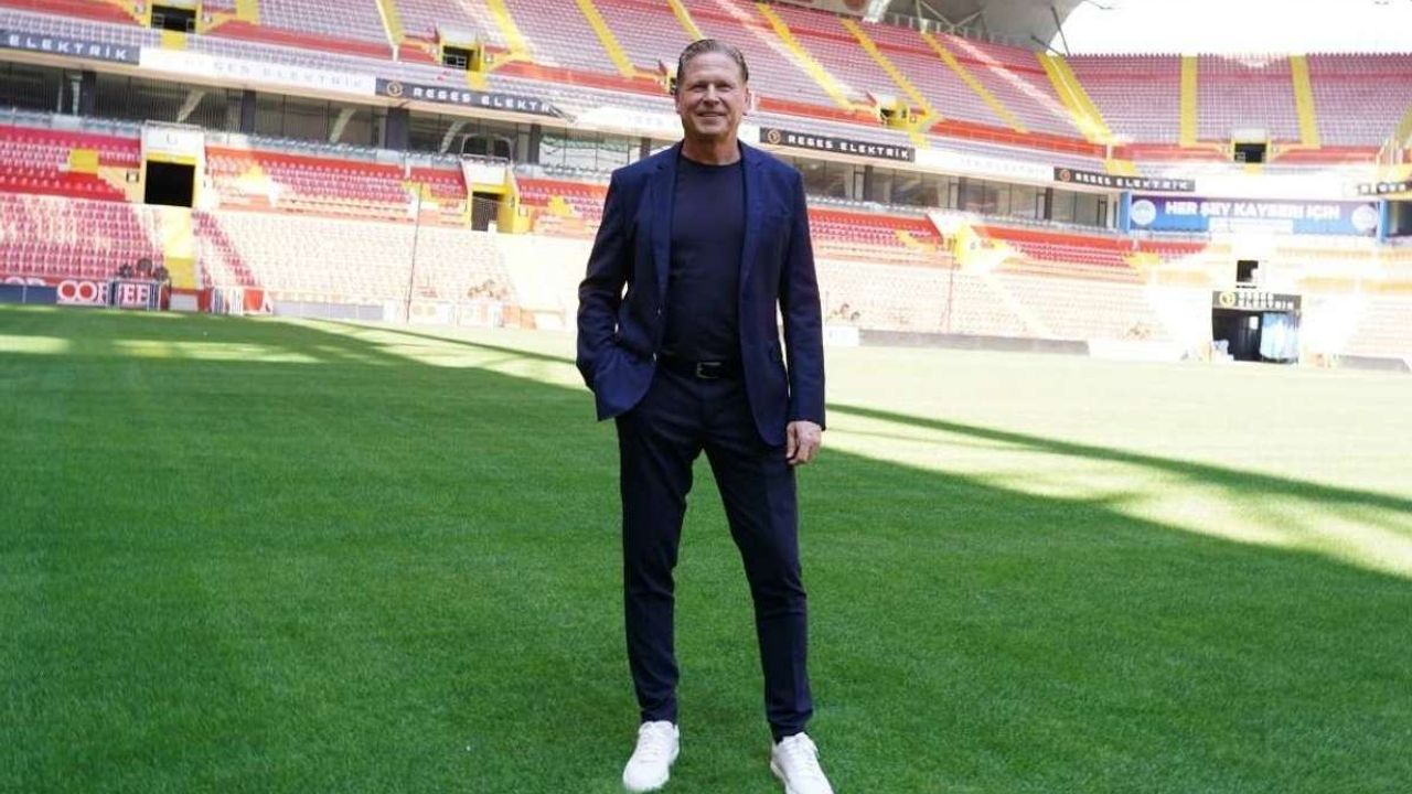 Kayserispor'da Markus Gisdol'un ekibi belli oldu!