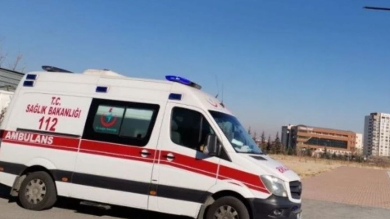 Kayseri'de iki araç birbirine girdi! Kazada 5 kişi yaralandı