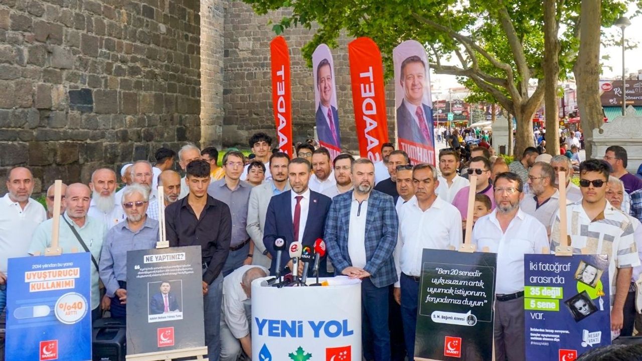 Yeni Yol Grubu Cumhuriyet Meydanı'nda toplandı: Artık hesap vaktı!