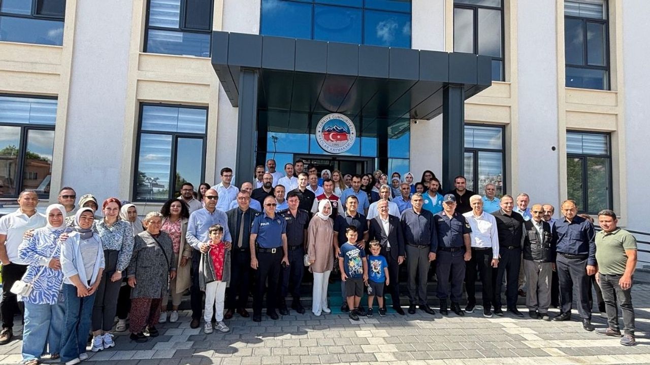 Kayseri'den bir bir gidiyorlar: O isim görevine veda etti!