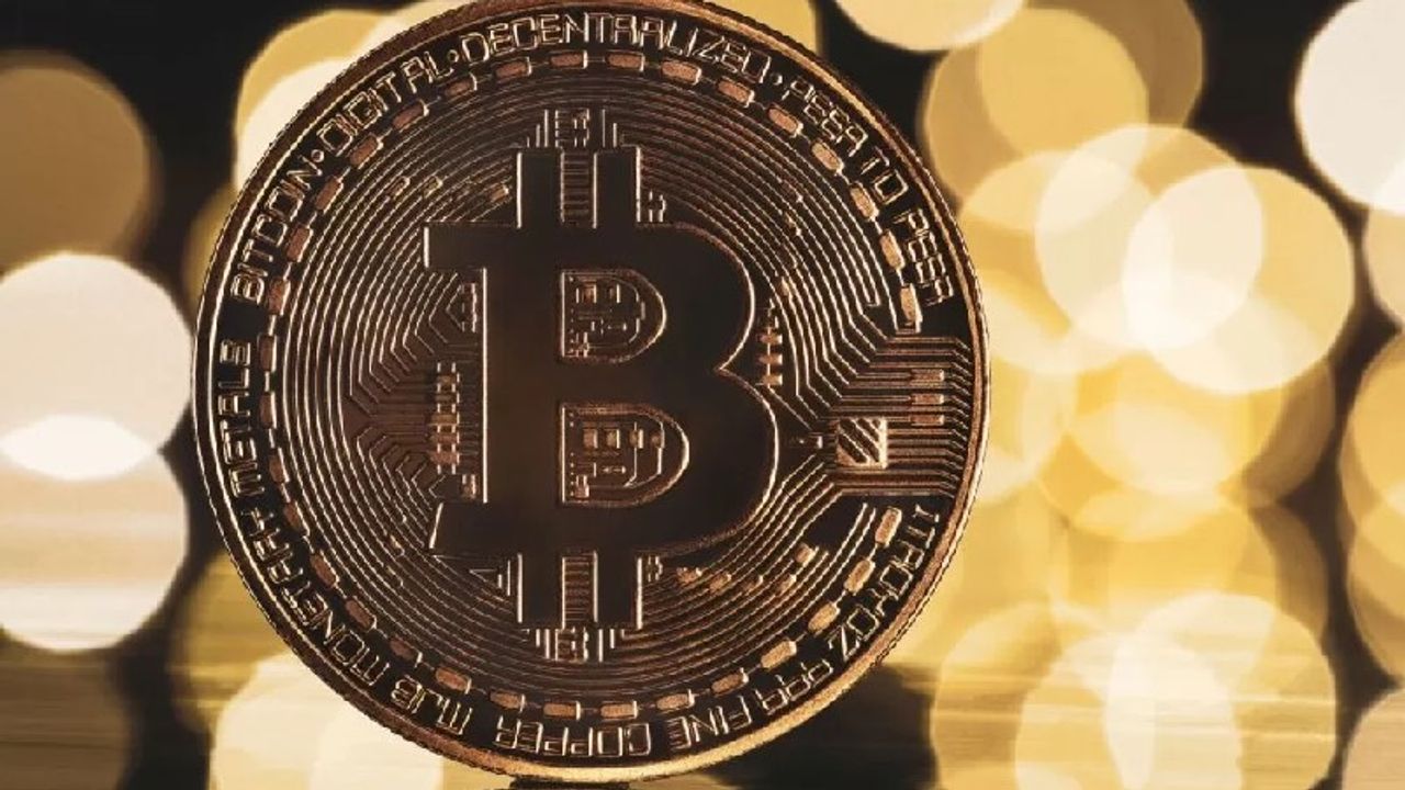 Bitcoin yeniden zirvede: Bu rakamı bile aştı