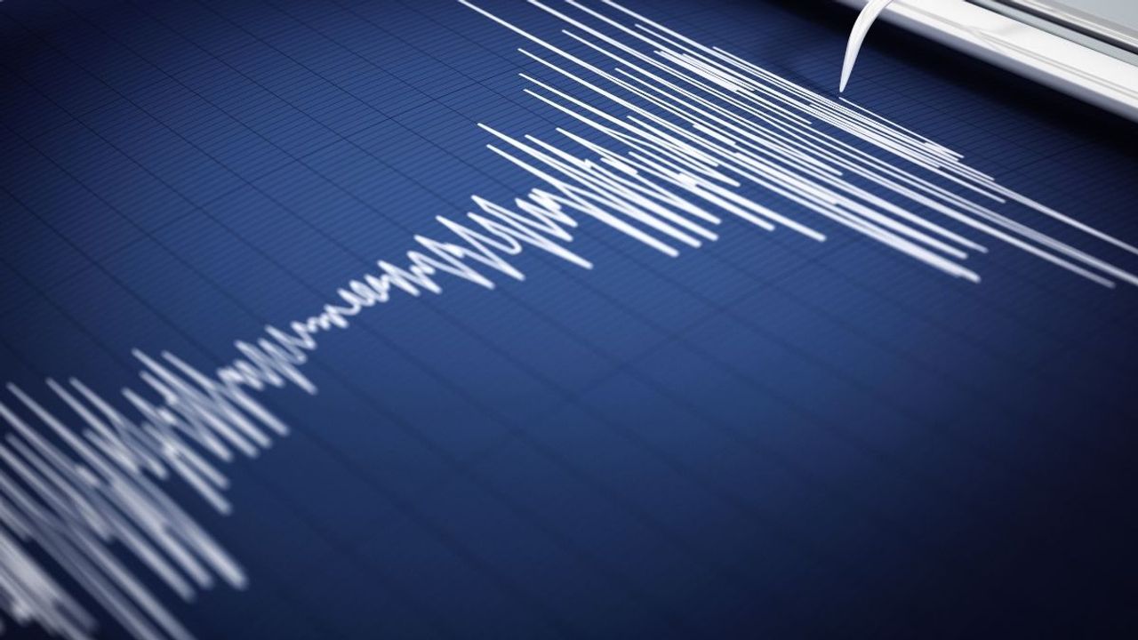 Son dakika... Sabah saatlerinde Akdeniz'de deprem!