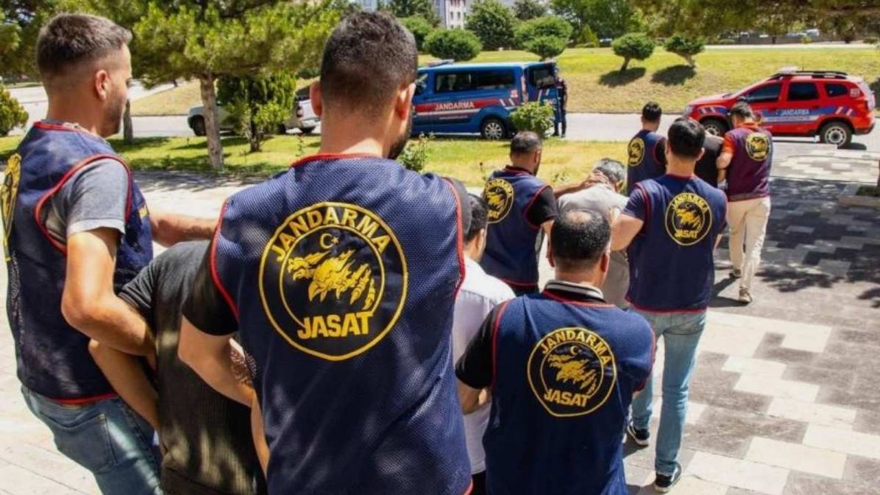 Çobanın bulduğu battaniye: Kan dondurdu