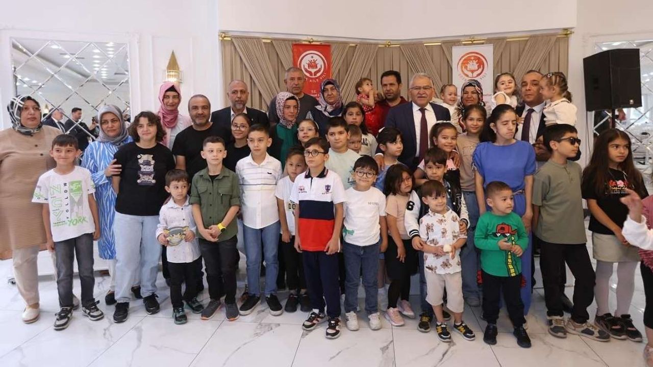 Başkan Büyükkılıç'tan en anlamlı buluşma! 'Bizim dua kaynağımızsınız'