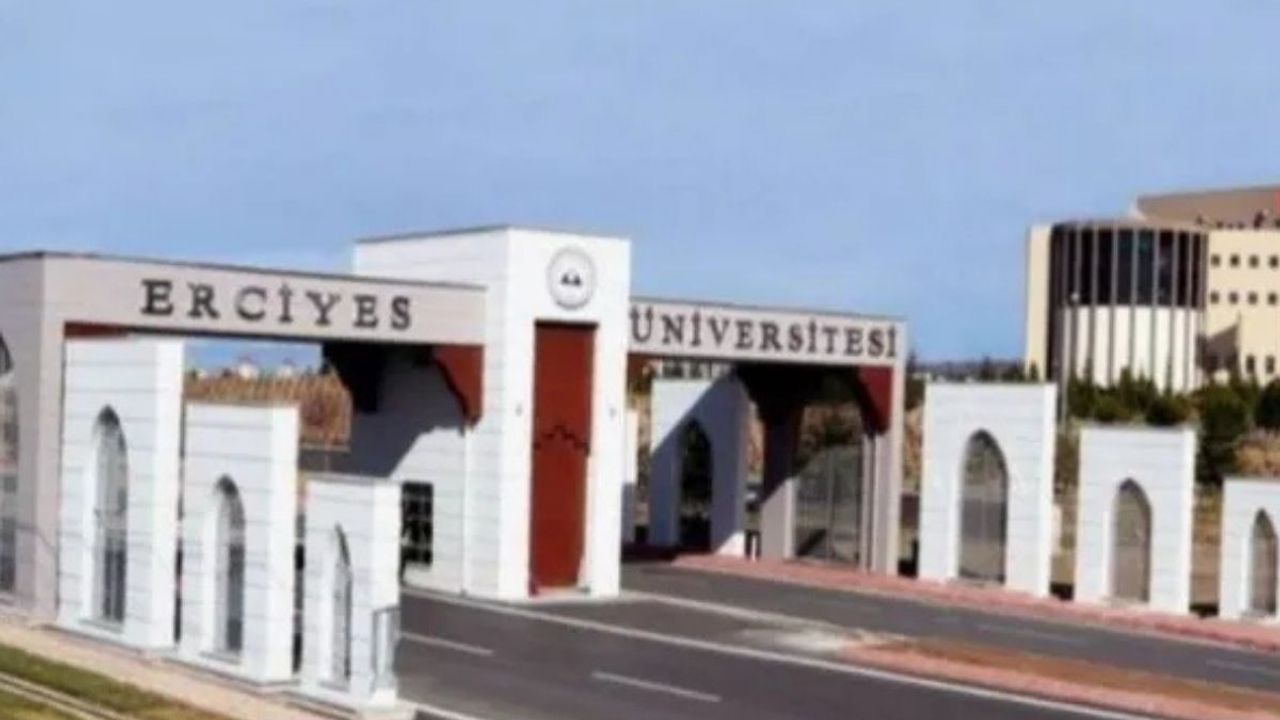 Erciyes Üniversitesi’nde o başvurular için geri sayım başladı!