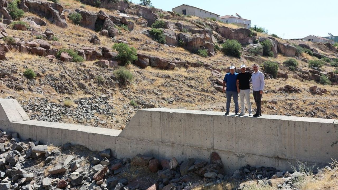 Kayserili Başkan’dan kırsal mahallelere özel ziyaret! Yatırım çalışmalarını yerinde inceledi