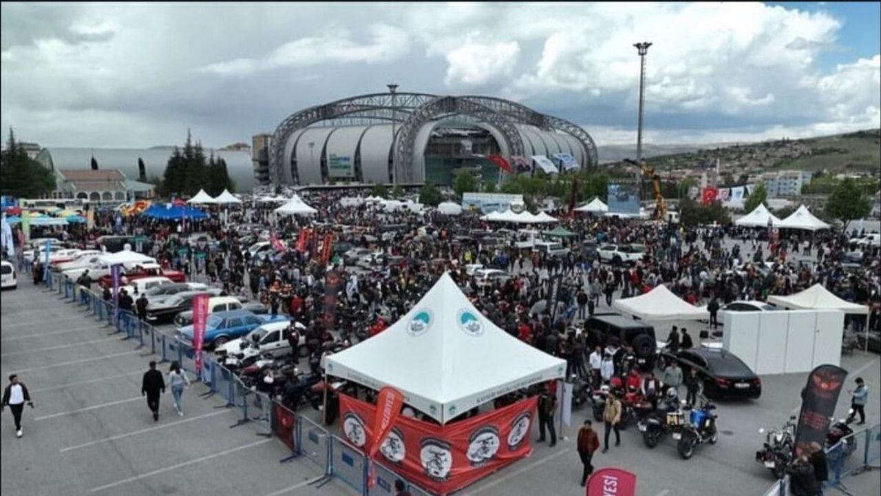 Kayseri’de Drift Tutkunları İçin Geri Sayım Başladı: 10 Ağustos’ta Adrenalin Zirve Yapacak!