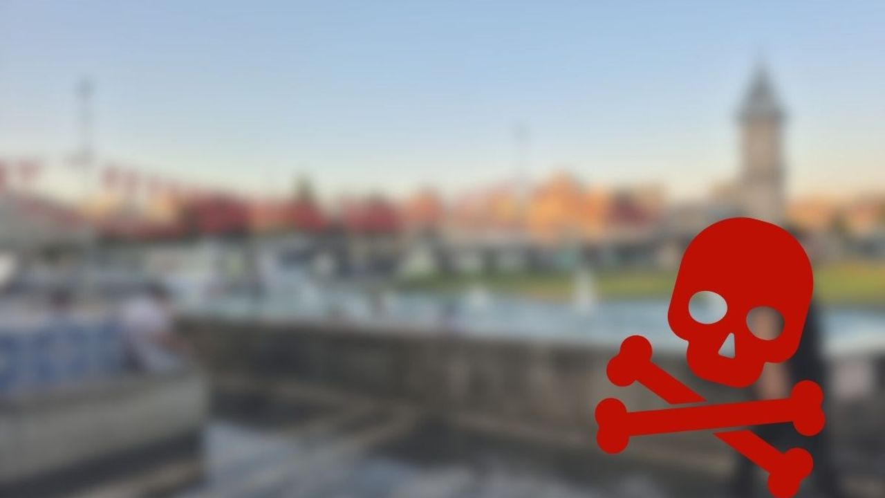 Kayseri Cumhuriyet Meydanı'nda tehlikeli oyun! Uyarılara kulak asmadılar