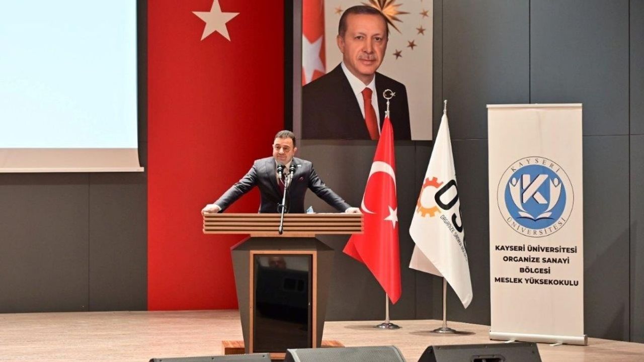 Üniversite-sanayi işbirliğinde yeni dönem: Kayseri OSB'de mezuniyet heyecanı!