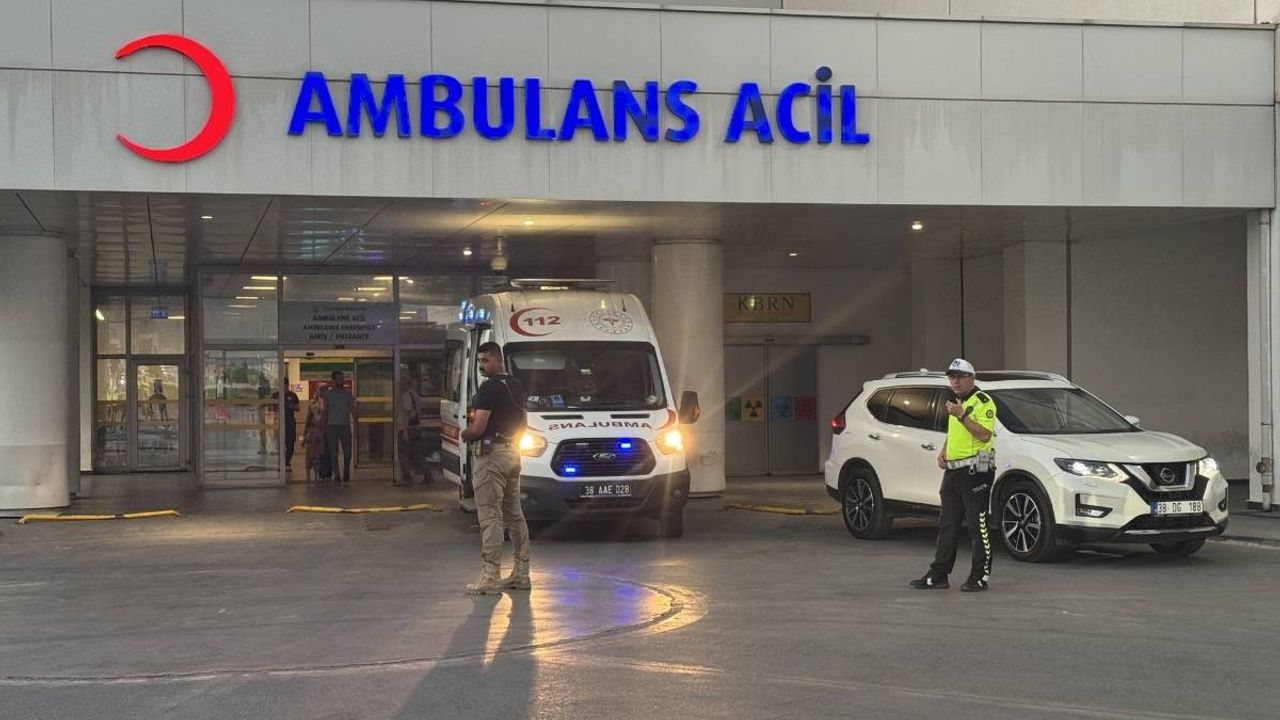 Kayseri'de korkutan kaza! 1'i başkomiser 2 polis yaralandı