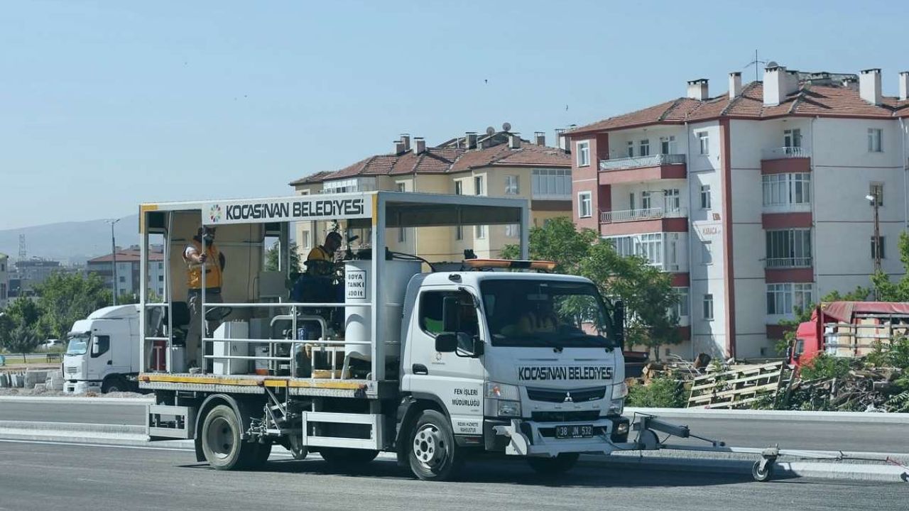 Kocasinan’da yol konforu artıyor: Yeni bulvar hizmete açıldı!