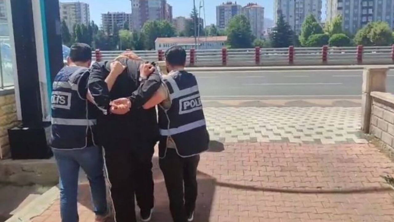 Kayseri’de adam öldüren 32 yaşındaki şahıs saklandığı adreste yakalandı!