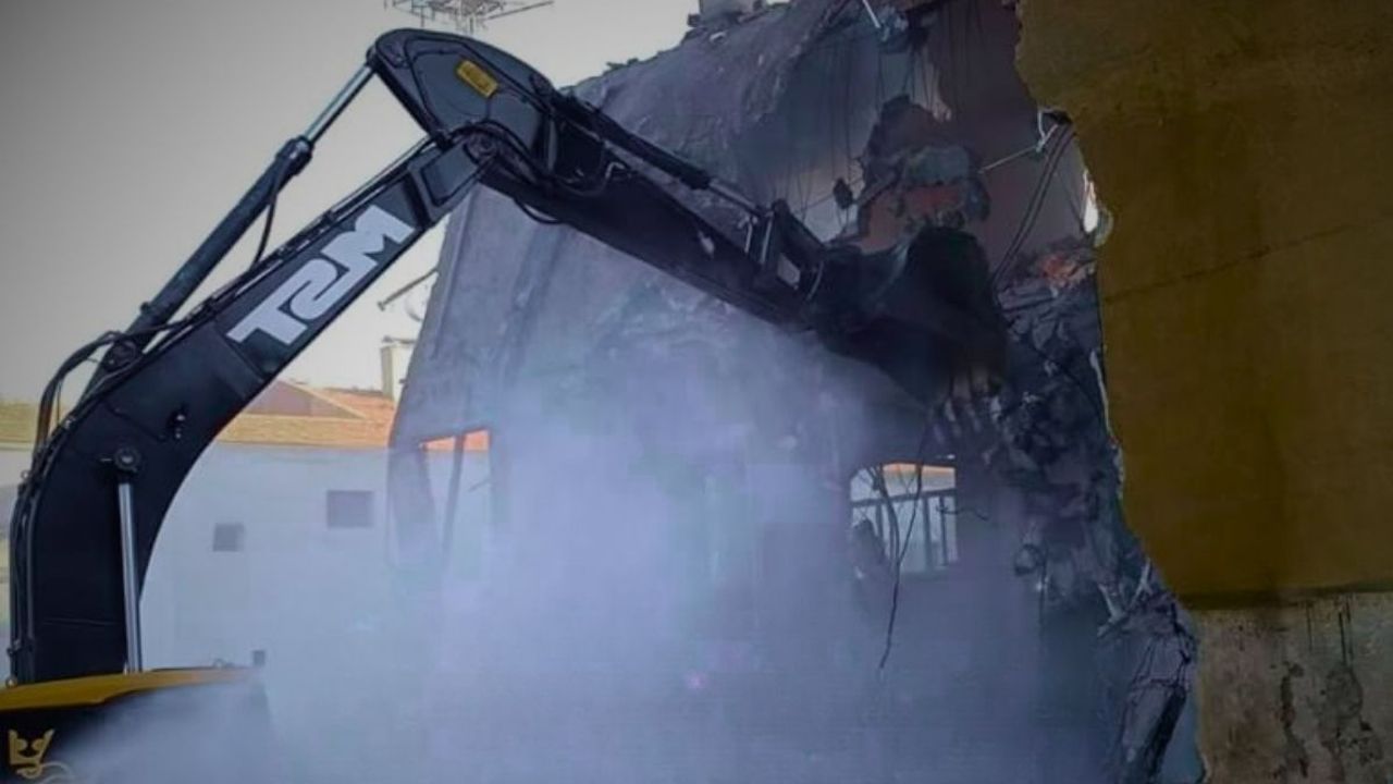 Kayseri’de yıkım başladı! Eski Müftülük binasının yerine bakın ne yapılacak!