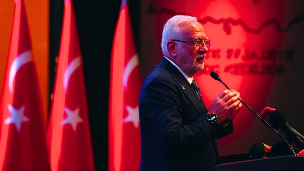 AK Partili Elitaş: Her tuşa basarak, her kesime sataşarak siyaset yapılmaz!
