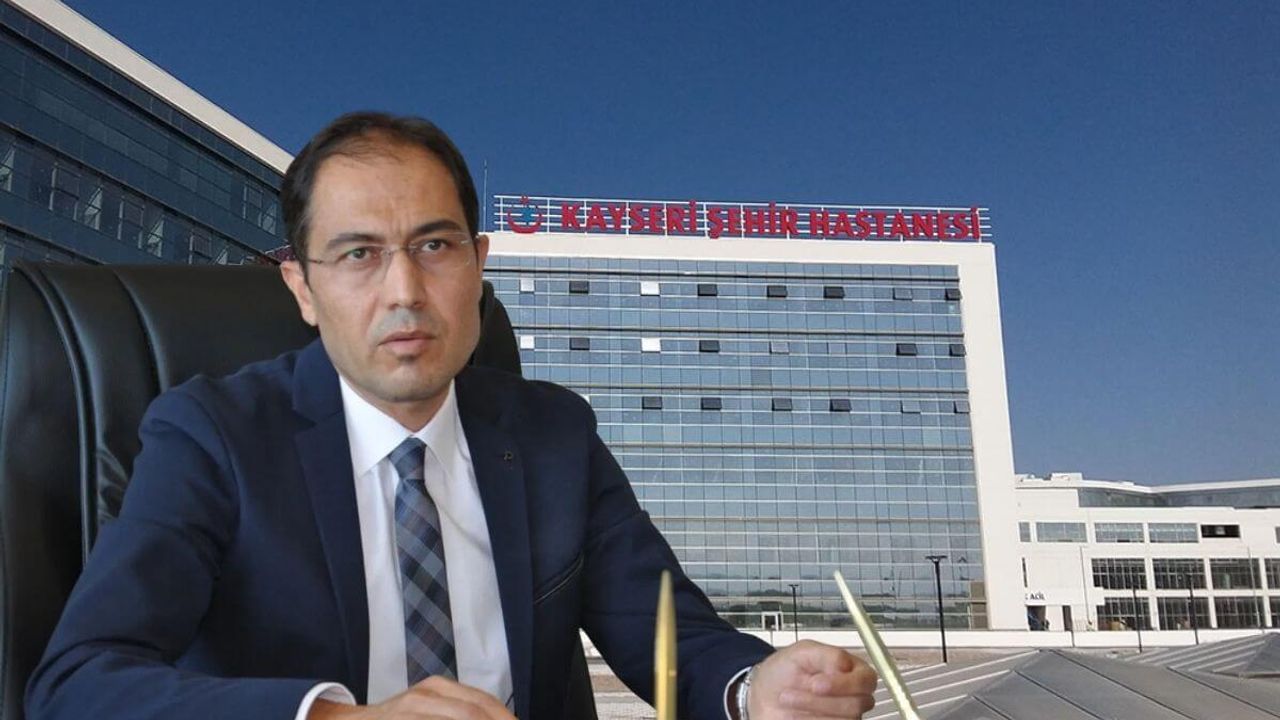Kayseri Şehir Hastanesi’nden İl sağlık Müdürü’ne sürpriz jest! Hediyesi dikkat çekti