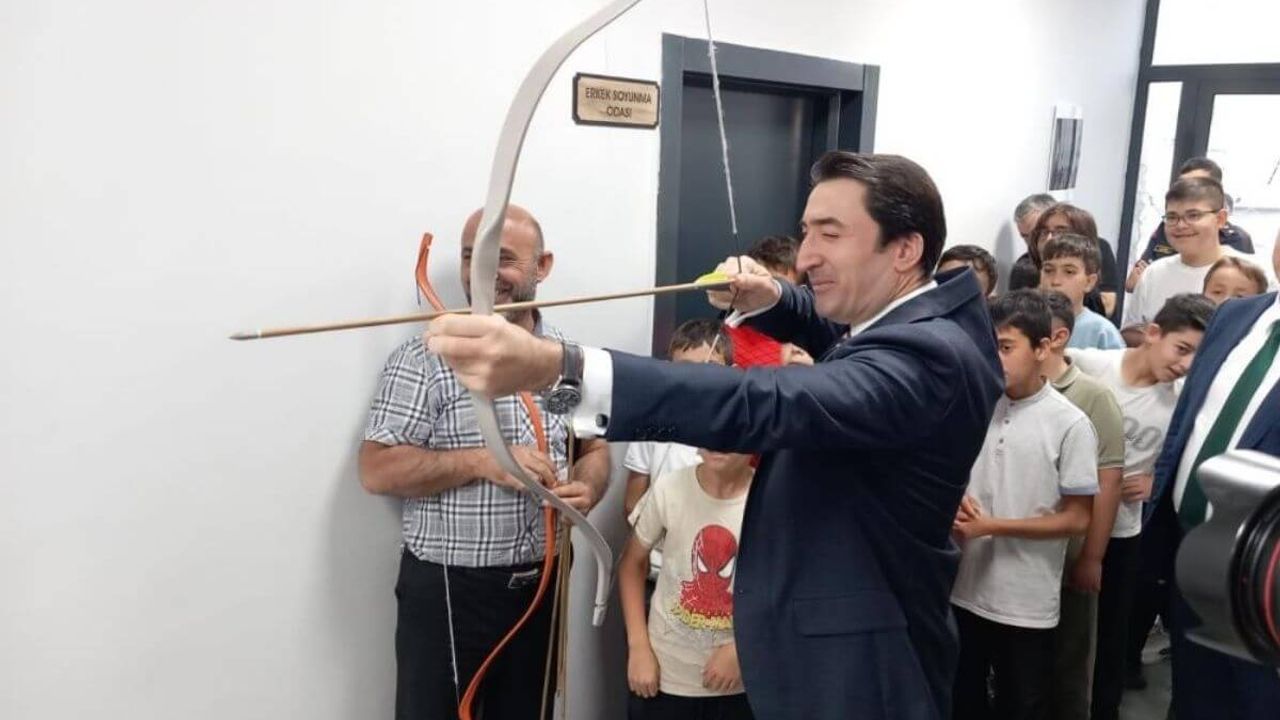 Develi’nin yeni kaymakamı da nişan aldı! Büyük coşku yaşandı