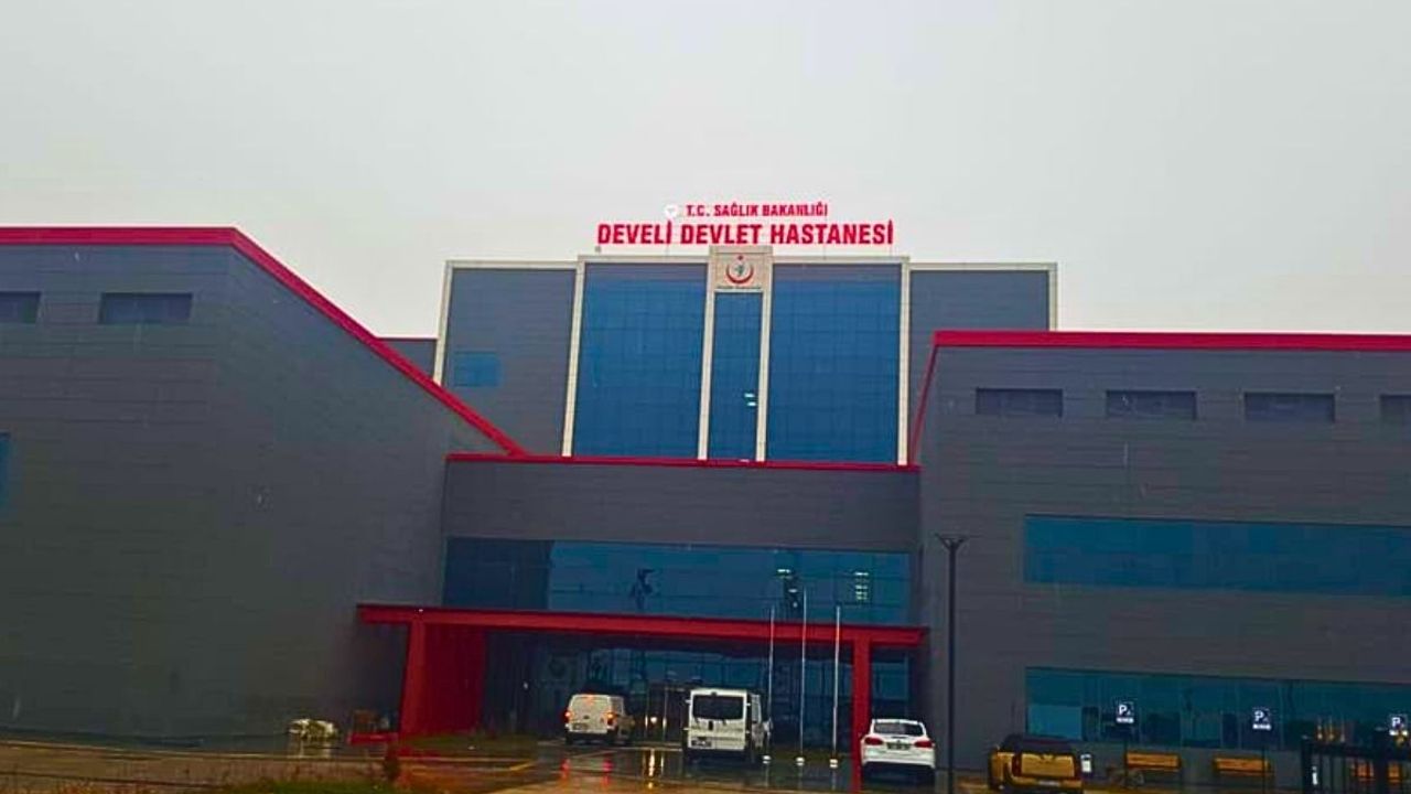 Kayseri'de sağlık camiasının acı günü: Develi Devlet Hastanesi duyurdu!