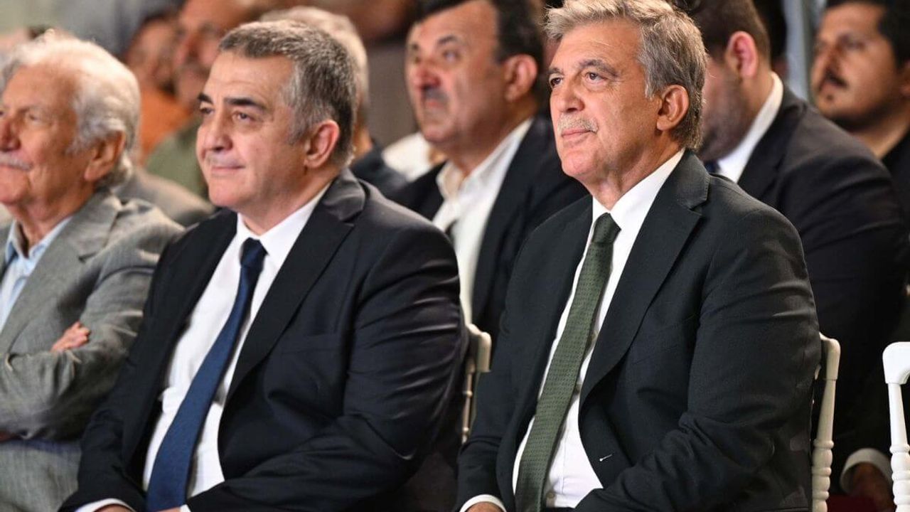 Abdullah Gül: Dünya sessizce izlerken apaçık işlenen soykırım hepimizi utandırıyor!