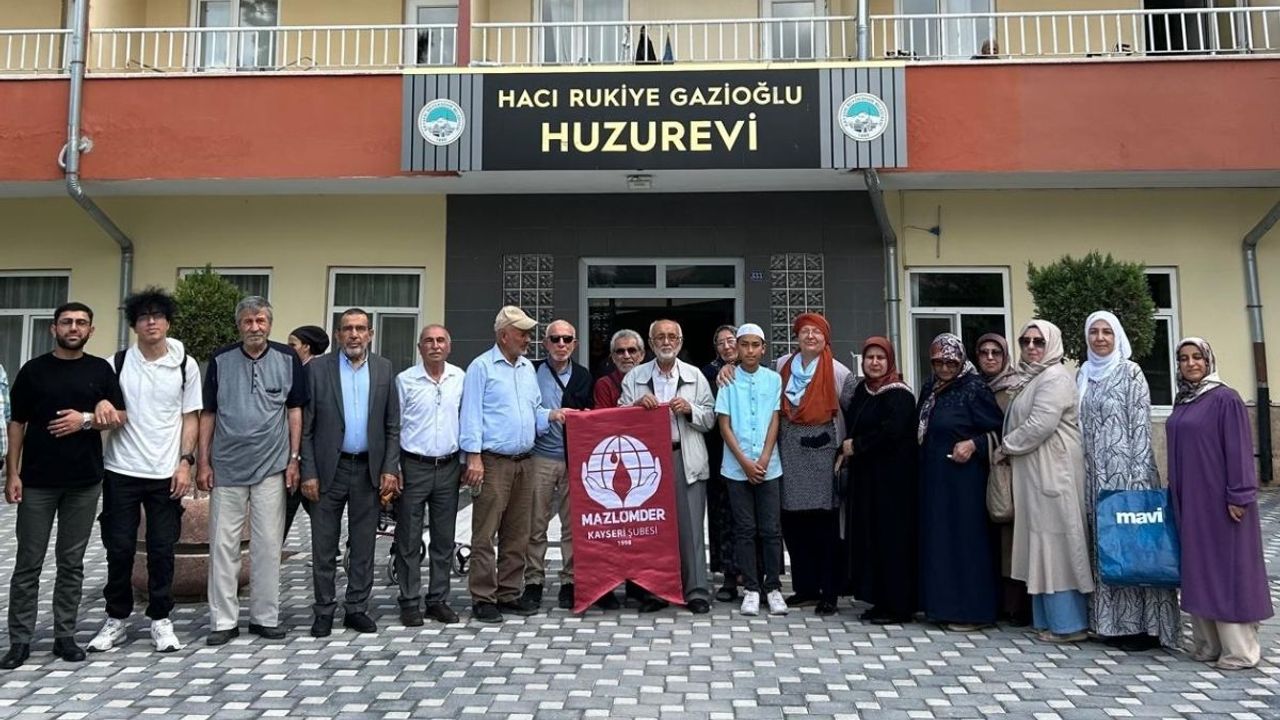 MAZLUMDER’den huzurevine anlamlı ziyaret