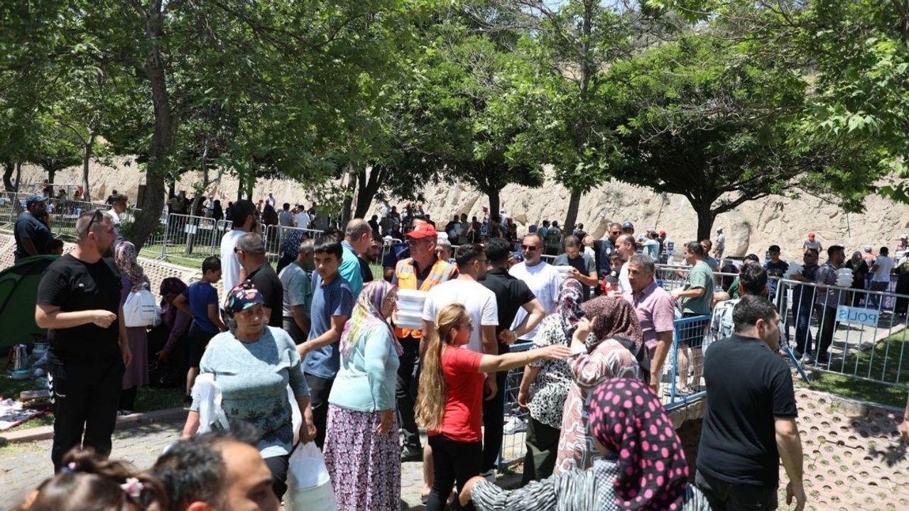 Kayseri'de pilav etkinliği yoğun ilgi gördü!