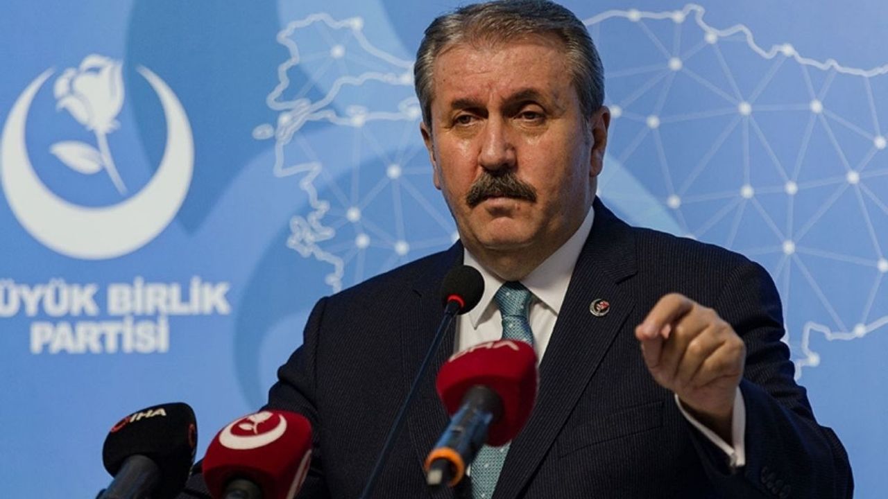Mustafa Destici: Biz Bu Savaşta Tarafız!