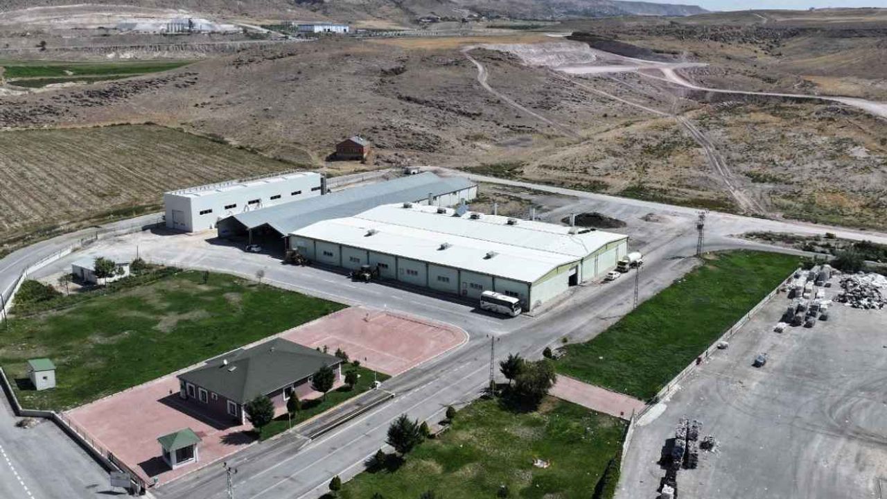 Kayseri'de O tesis açıldı: Çiftçinin yüzü güldü!