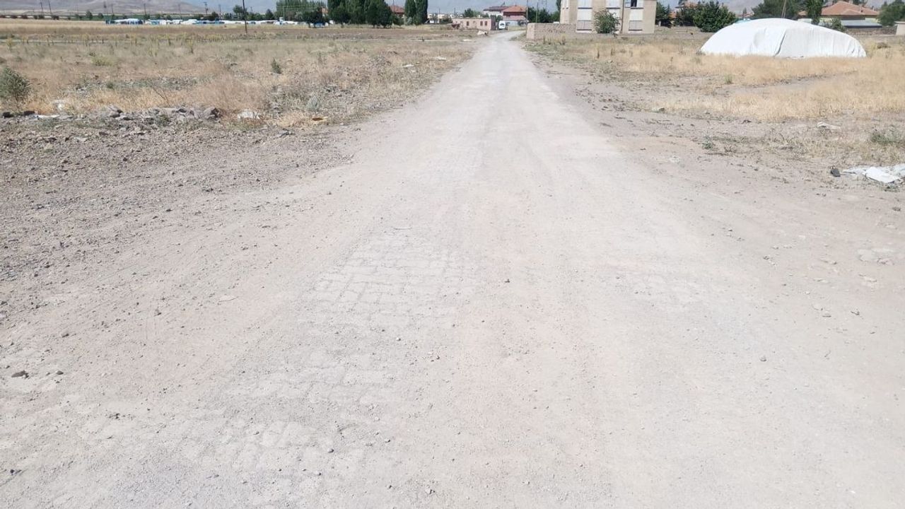 Kayseri'nin o ilçesindeki proje kafaları karıştırdı: İptal, ihmal ne ararsan var!