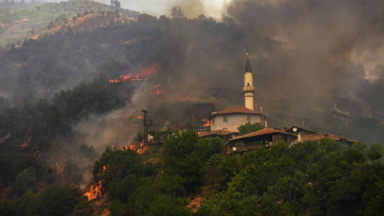 Orman yangınlarına yetersiz müdahale: İzmir'de can kayıpları art arda geliyor!