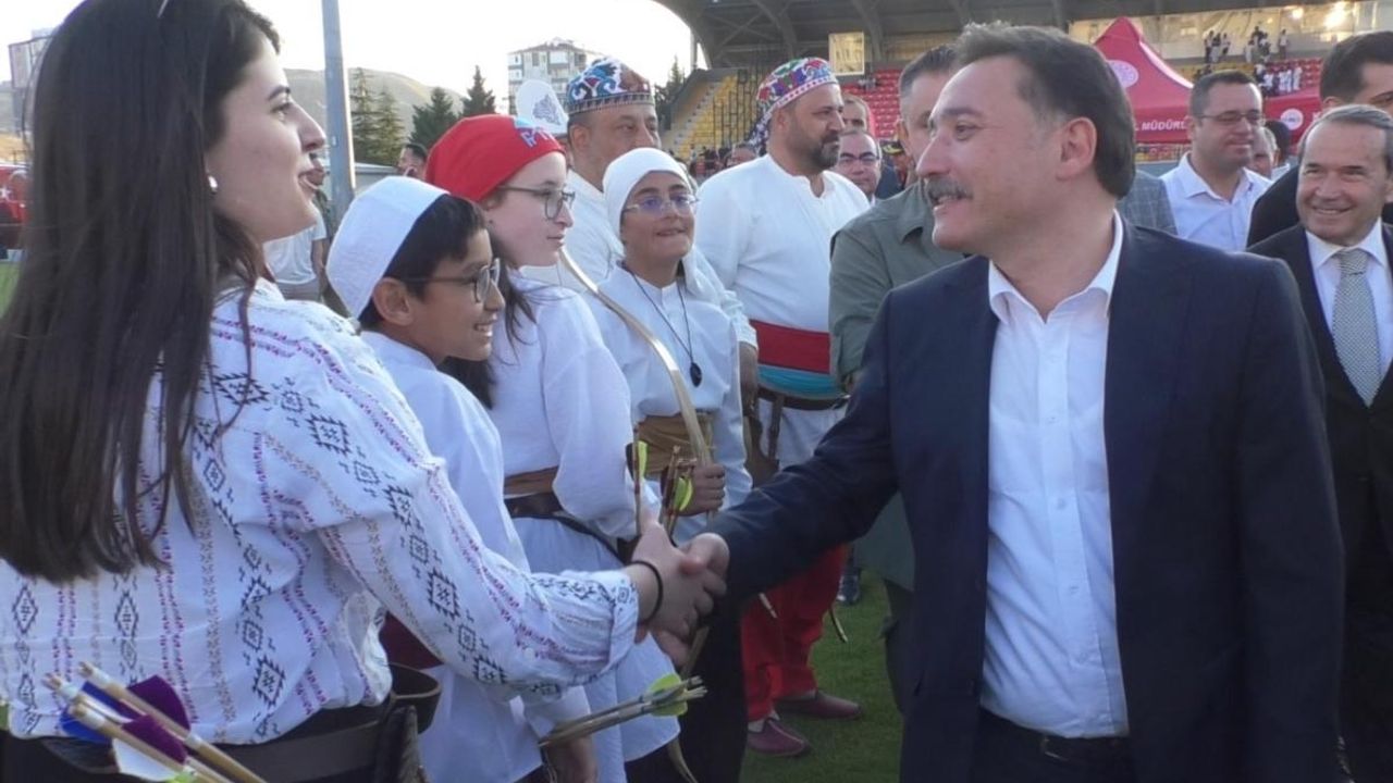 Vali Gökmen Çiçek çok mutlu! 'Kayseri projesine sahip çıkıyor'