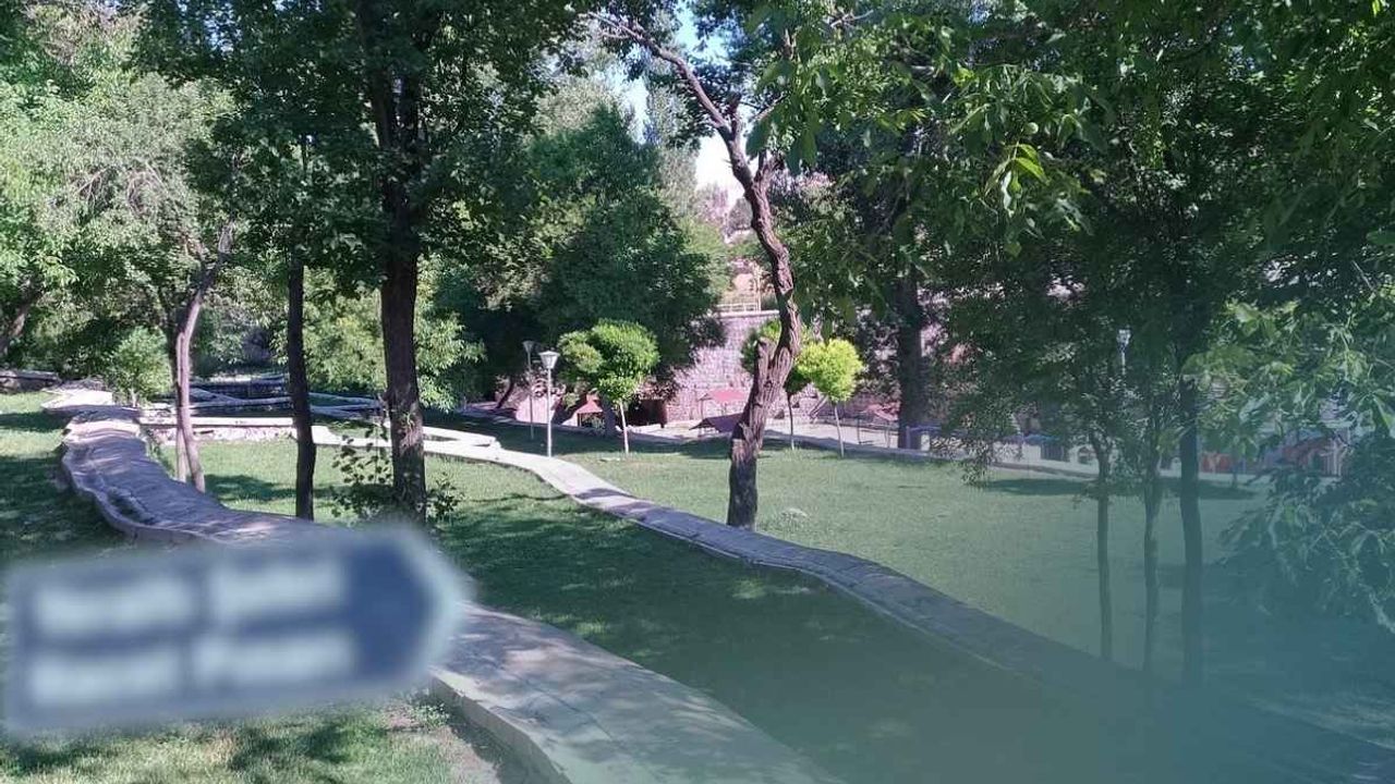 Kayseri’de sıcaklar bunaltıyor! Serinlemek isteyenler o mekana akın ediyor!