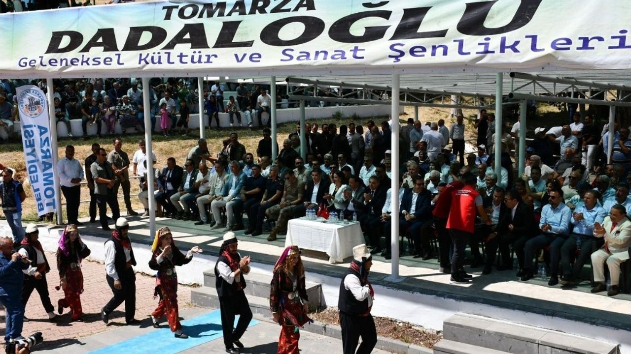 Kriz yaratan şenliğe binlerce kişi katıldı! Kayseri protokolü onur konuğu oldu