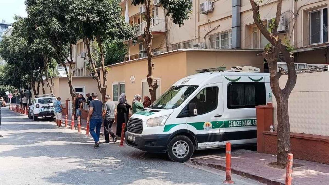Feci kazada ölen Defne bebek ve sürücünün naaşı adli tıptan alındı