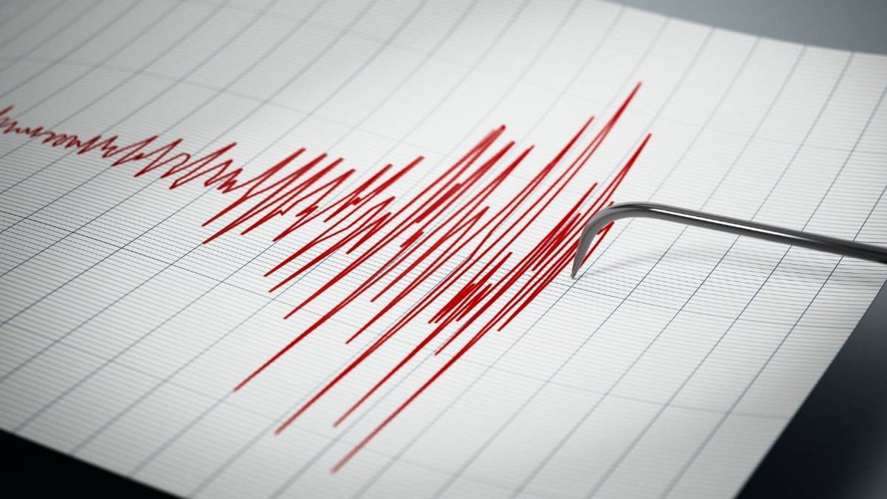 AFAD açıkladı: Akşam saatlerinde korkutan deprem