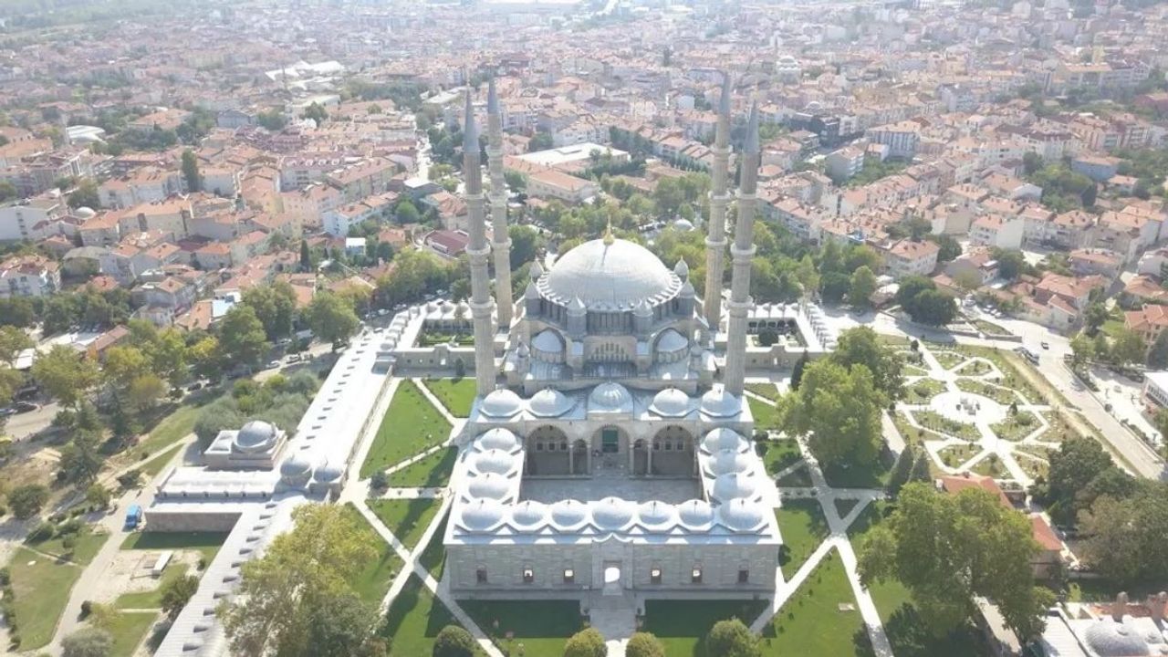 Kayserili Mimar Sinan'ın imza eseri Edirne'de hayranlık uyandırıyor!