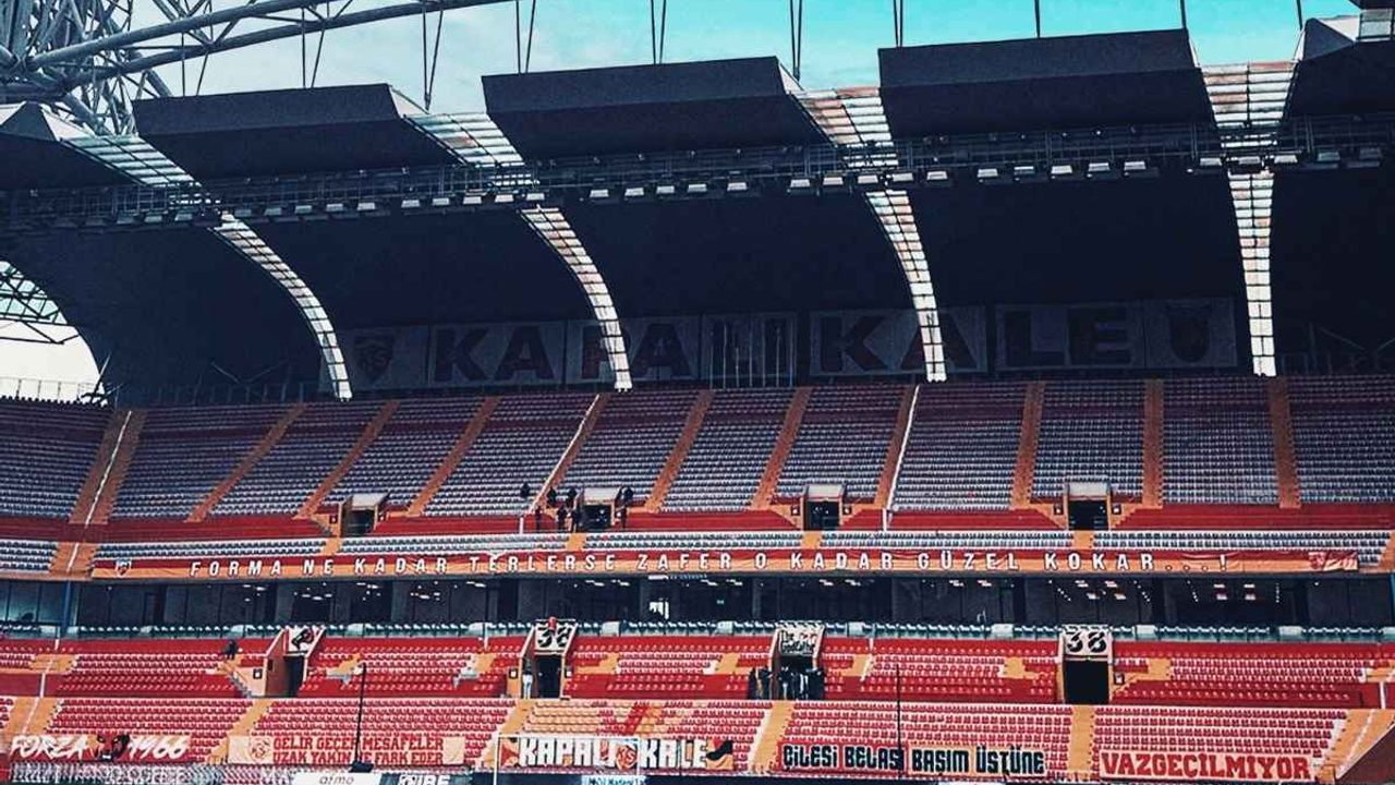 Kayserispor taraftarına çağrı! Kuzey üst kombineleri satışa çıktı