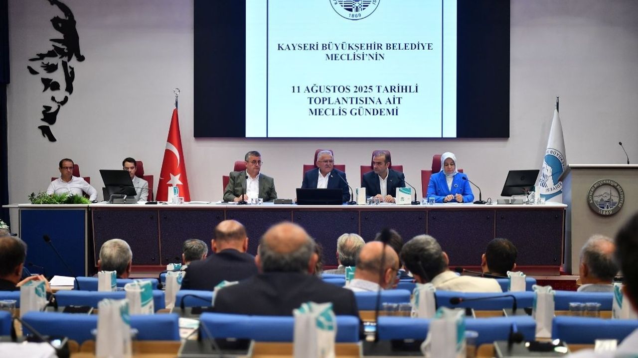 Kayseri Büyükşehir Meclisi’nden 104 karar: Ulaşım desteği ve isim değişiklikleri
