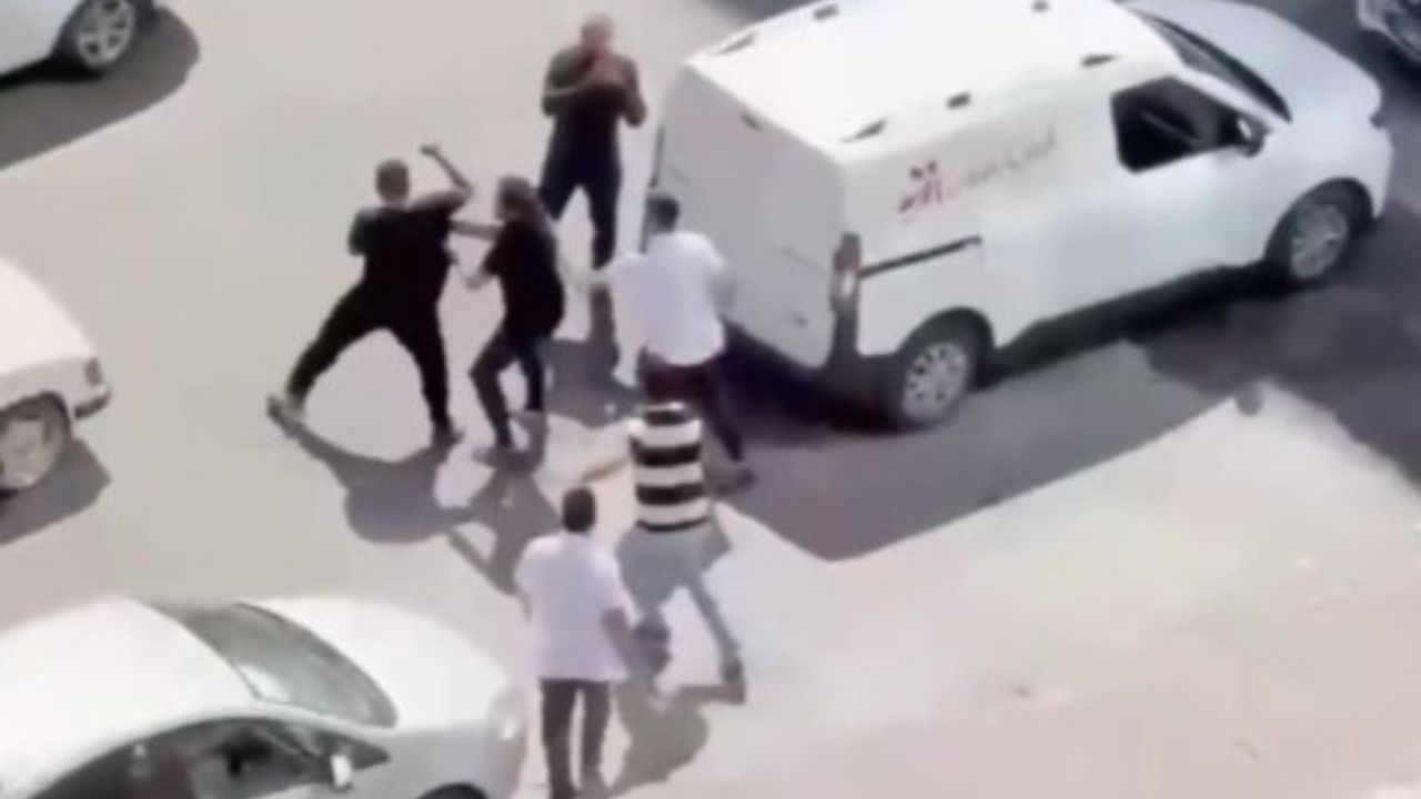 Kayseri’de esnaf kavgasında tekmeler yumruklar havada uçuştu!