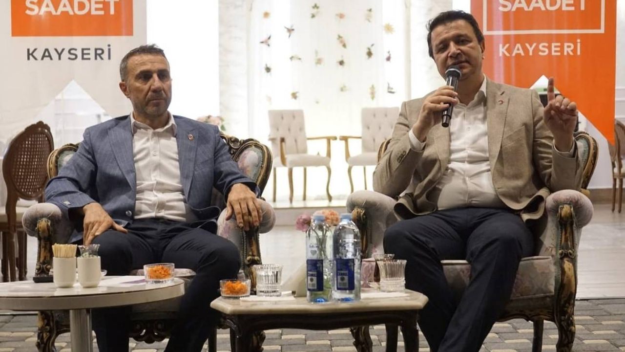 Kayseri’de teşkilatla buluştu: Güçlü Türkiye mesajını verdi!