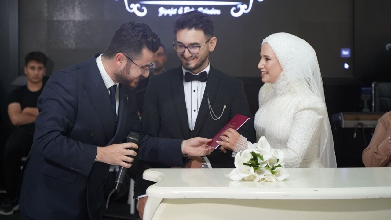 Kayseri’de siyaset ve basın dünyasını bir araya getiren evlilik!