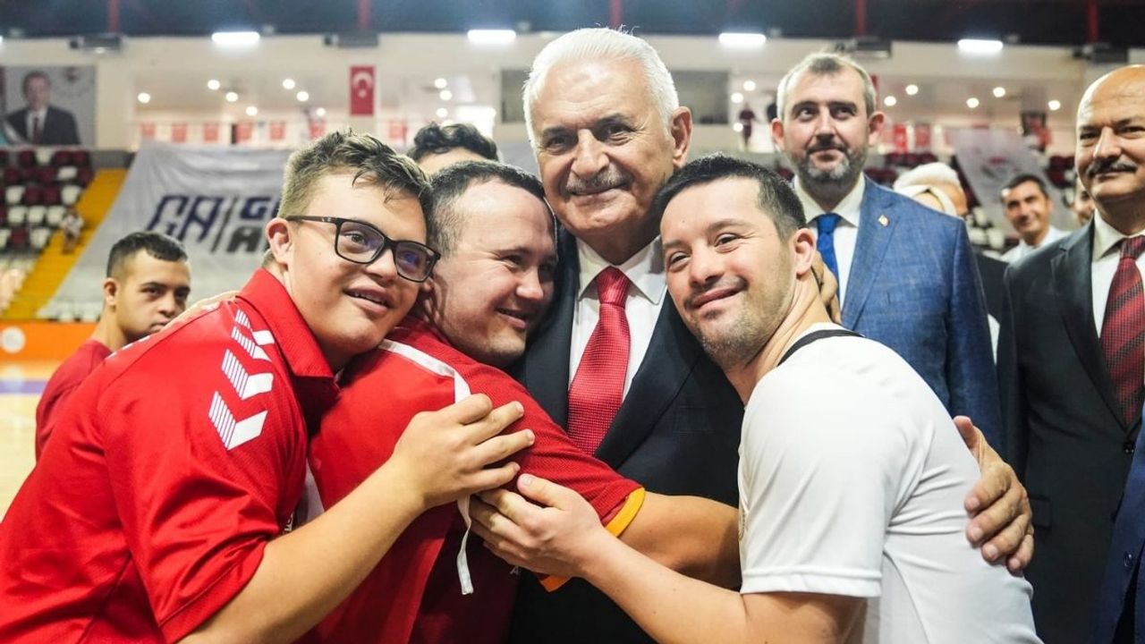 Kayserili özel sporculardan İstanbul’da çifte şampiyonluk