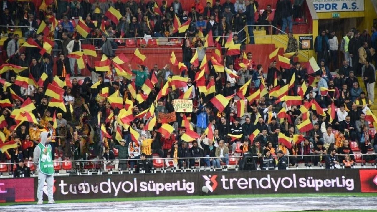 Kayserispor tahtayı kırdı,transfere doymuyor!