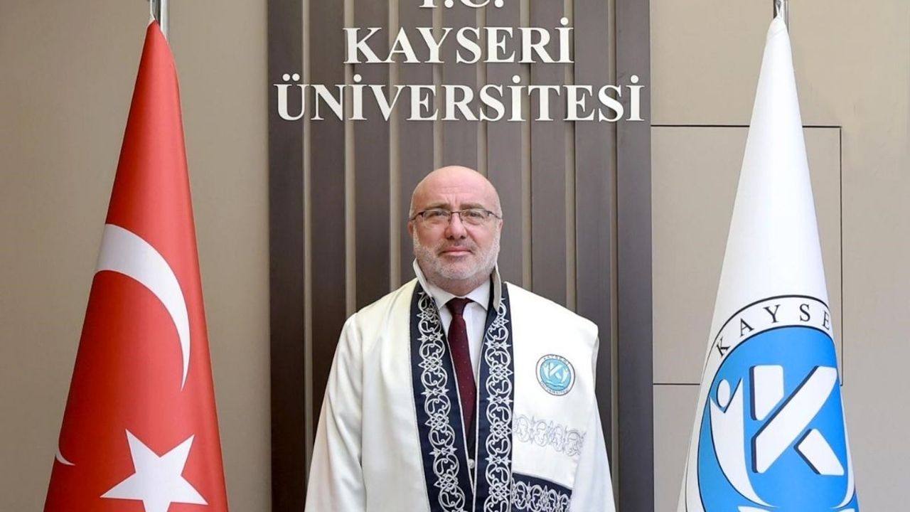 KAYÜ Rektörü Karamustafa’dan Malazgirt Zaferi mesajı