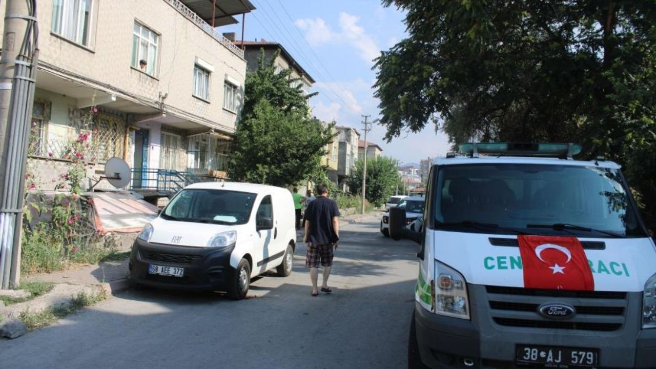 2 haftadır haber alınamıyordu! Evinde ölü bulundu!