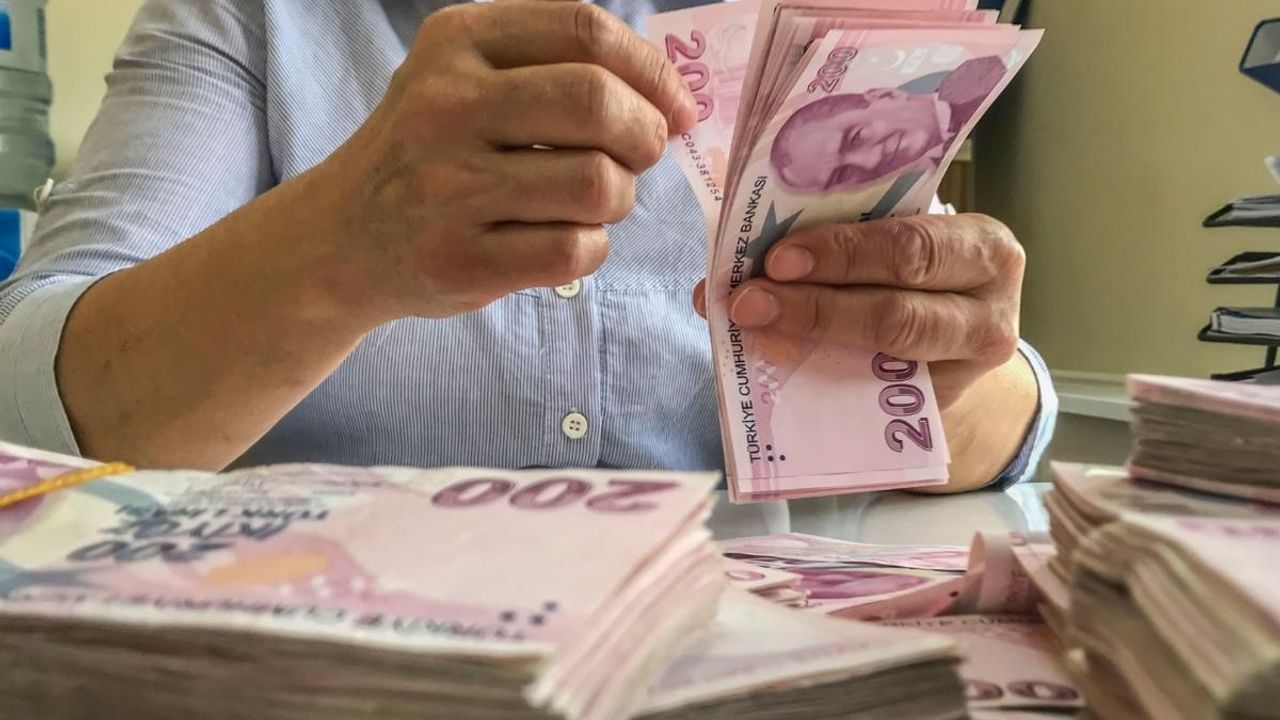 En çok vergi veren kurumlar belli oldu: Bankalar zirvede