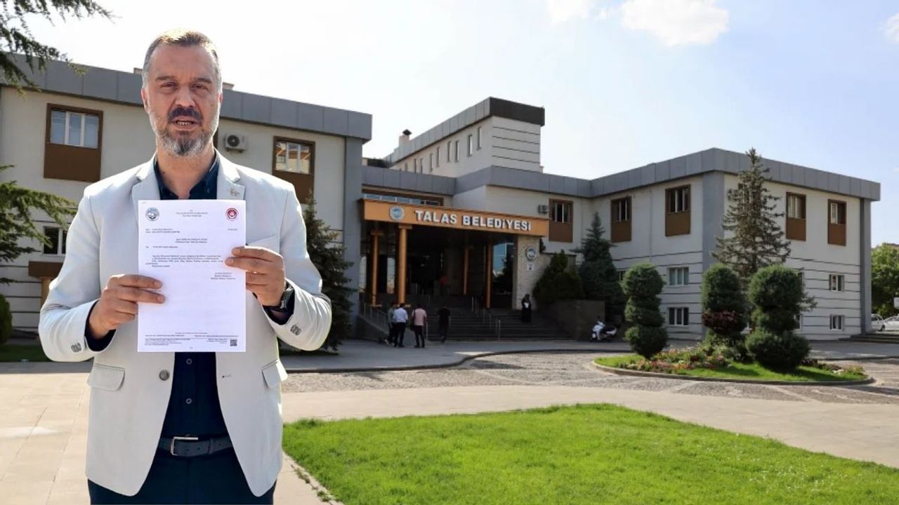 Serdar Çiçek, Mustafa Yalçın’ı ağır sözlerle eleştirdi!